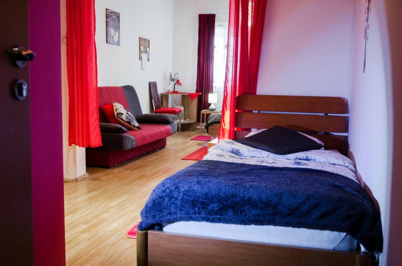 Rooms&Apartment Veral-KA Karlovac Buitenkant foto